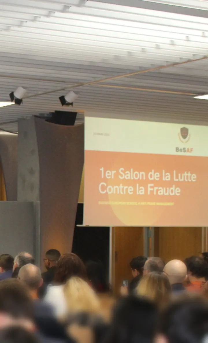 Public du 1er Salon de la lutte contre la fraude organisé par BeSAF